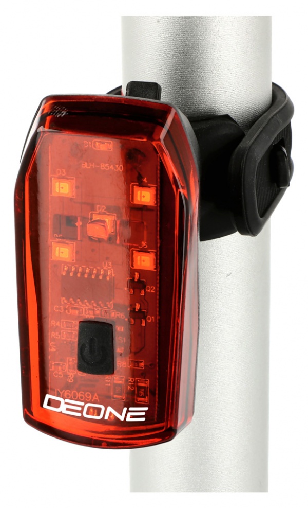 Na zdjęciu widnieje produkt Lampka tylna DeOne 3 lm