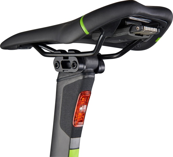 Na zdjęciu widnieje produkt Lampka tylna MERIDA EXPERT REACTO