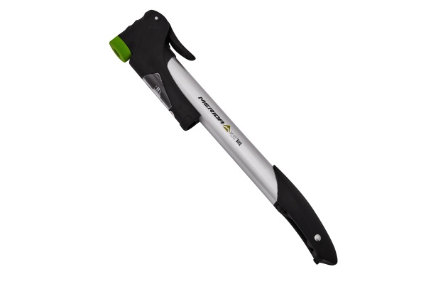 Na zdjęciu widnieje produkt Pompka MERIDA SMART MANO