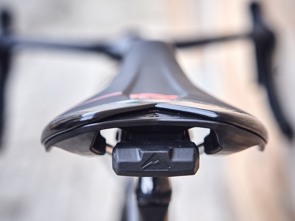 Na zdjęciu widnieje produkt Pojemnik Merida V-mount M-case